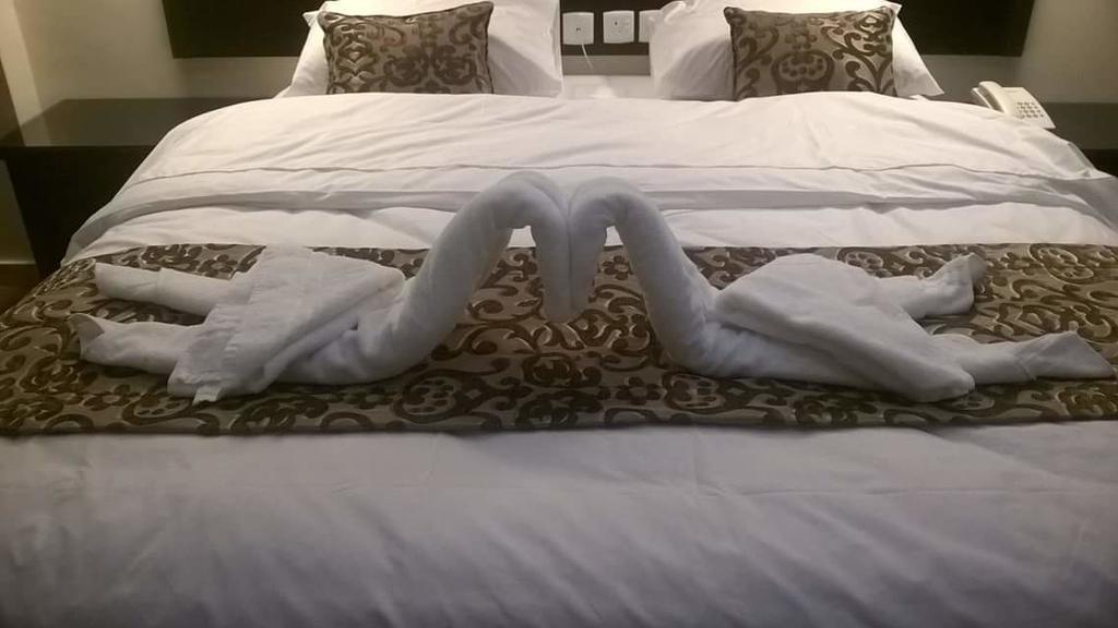Jeddah Palace Hotel Amman Extérieur photo