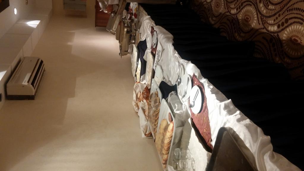 Jeddah Palace Hotel Amman Extérieur photo