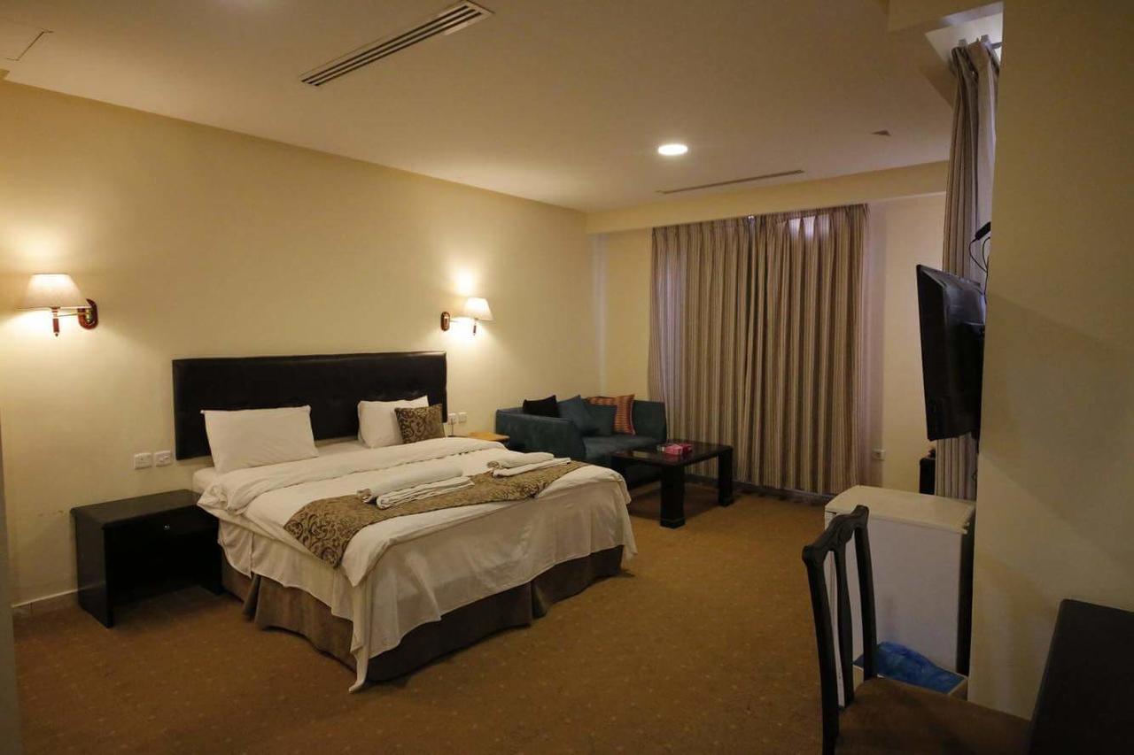 Jeddah Palace Hotel Amman Extérieur photo