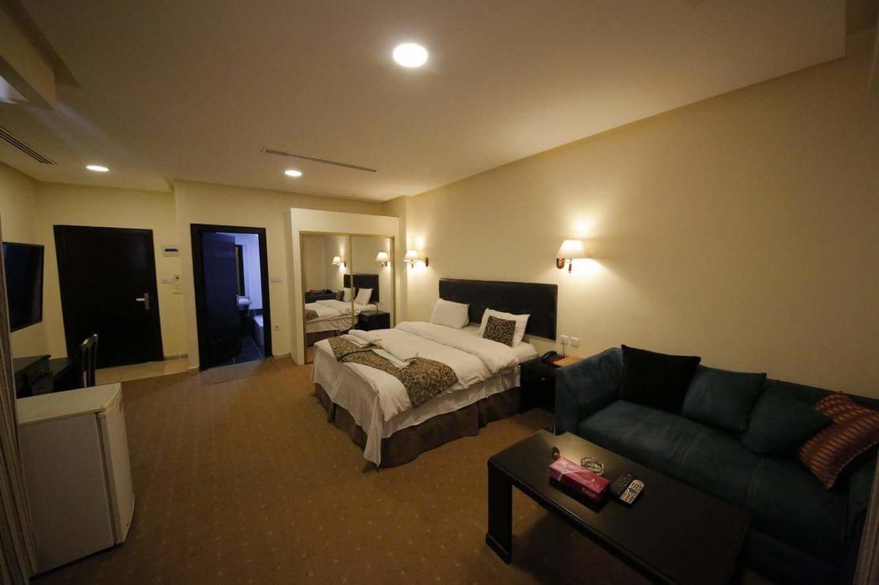Jeddah Palace Hotel Amman Extérieur photo