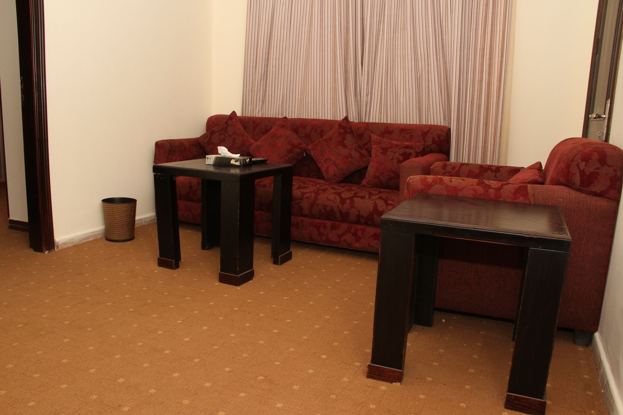Jeddah Palace Hotel Amman Extérieur photo
